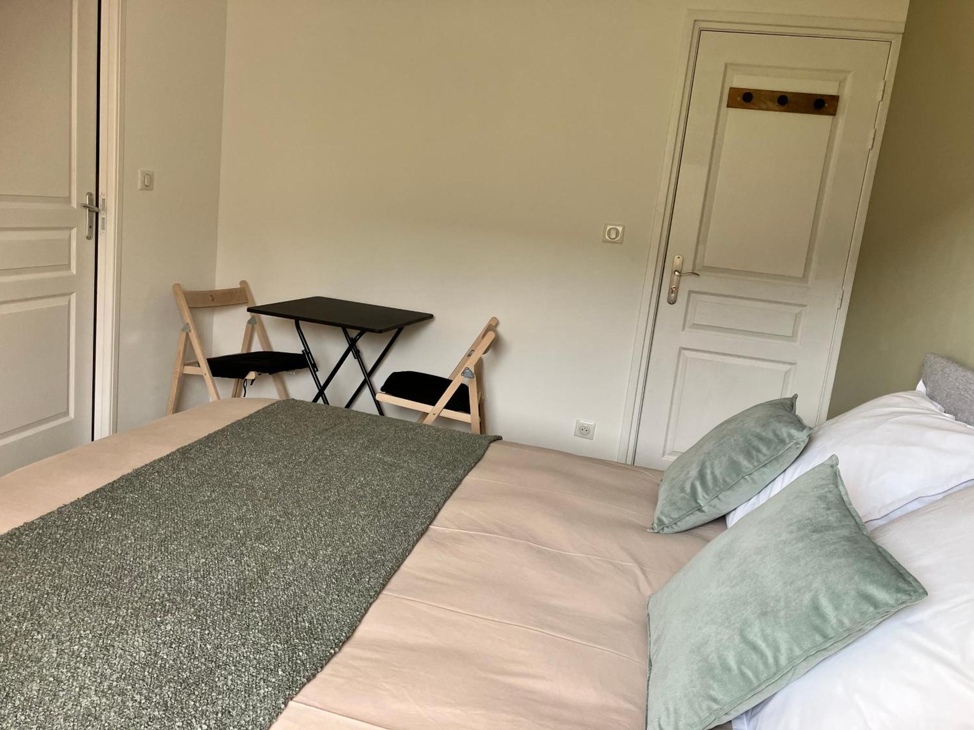 Bed and Breakfast La Gentiane Le Falgoux Exterior foto